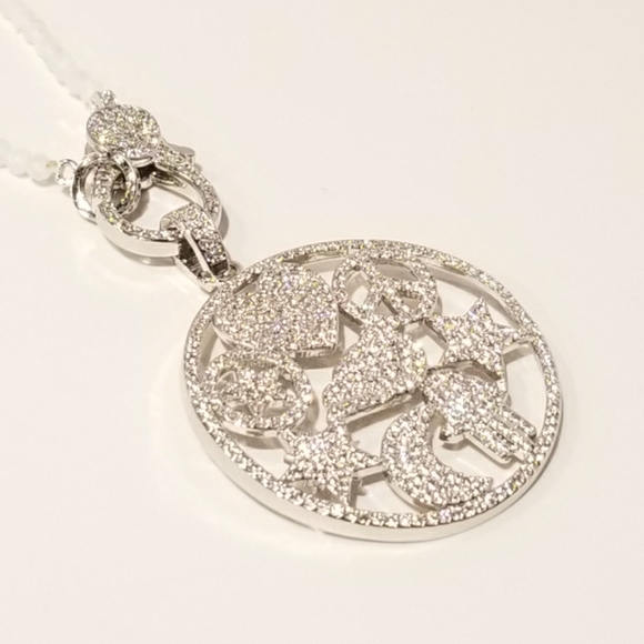 Super Bling Lucky Charm Pendant Necklace Chain NEW - Picture 4 of 8